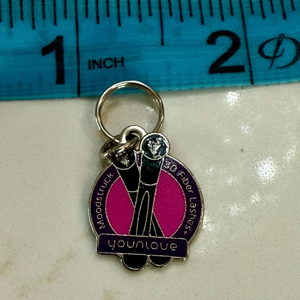 Younique Moodstruck Charm